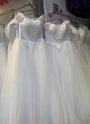 Свадебные платья5 фото
