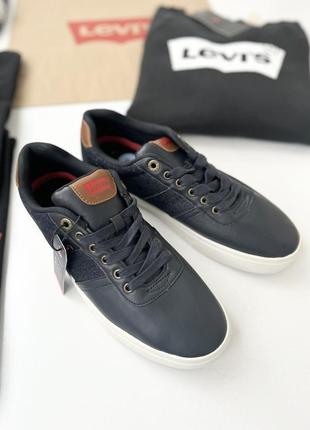 Кроссовки мужские levi’s кроссовки мужественный лезвий. оригинал.
