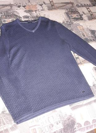 Фірмовий пуловер,джемпер