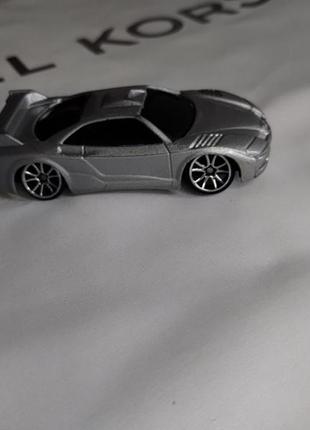 Іграшкова модель машинки mazda