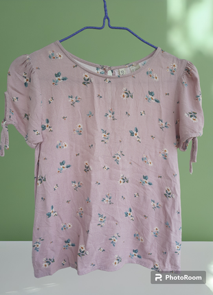 Пудровая футболка майка топ блуза с цветочками от h&amp;m