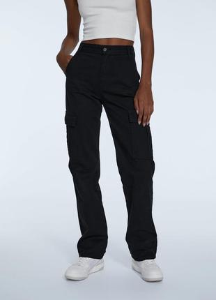 Черные прямые брюки/джинсы карго на высокой посадке/трубы/с накладными карманами1 фото