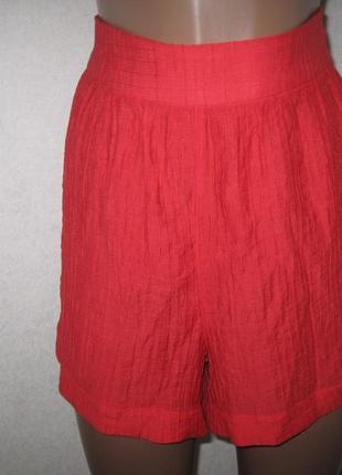 Красные вискозные шорты f&f р-м1 фото