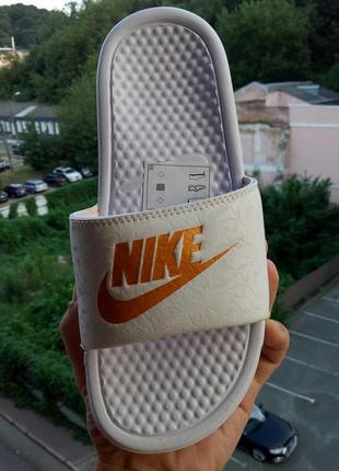 Нові жіночі шльопанці nike wmns benassi jdi 343881-1032 фото