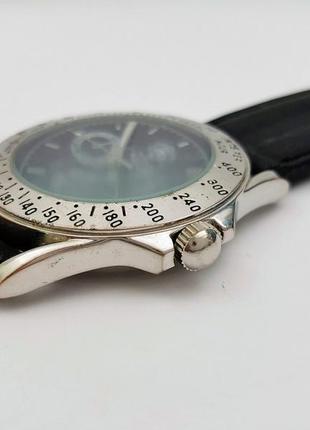 Крупные часы calgary, кварц.8 фото