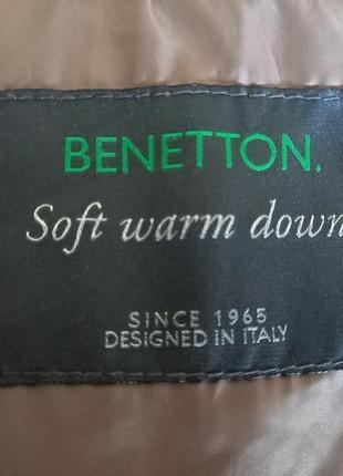 Женское пуховое пальто бежевого цвета. benetton8 фото