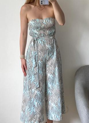 Жіночий комбінезон із кюлотами