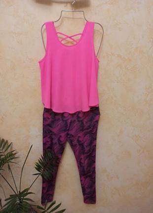 Спортивный комплект на девочку лосины майка