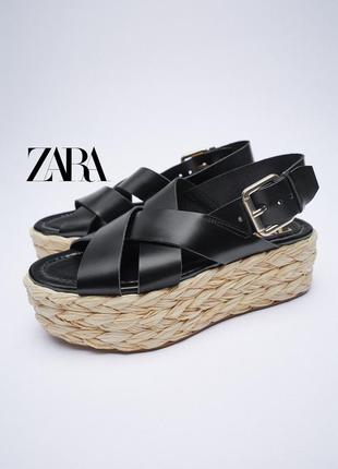 Zara босоніжки натуральна шкіра р.40 сандалі