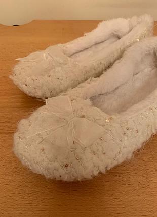 Кімнатні тапочки /домашні тапочки
