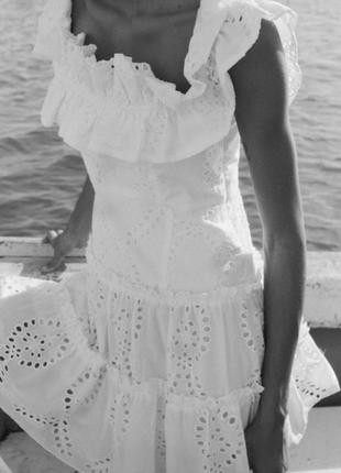 Біла сукня з прошви ,біла коротка сукня з прорізною вишивкою з нової колекції zara  розмір xs/xxs4 фото