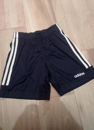 Шорты футбольные adidas 9-10р.