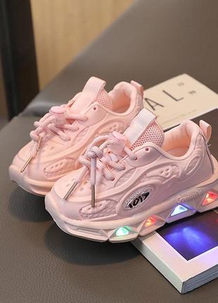 Кроссовки лед