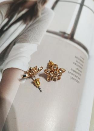Невероятно красивые серьги-кластеры asos. золотистые сережки 3d с камнями, серьги цветок5 фото