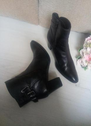 Черевики повністю шкіряні