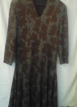 Сукня жіноча