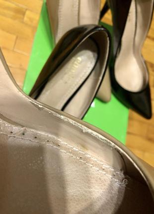 Жіночі туфлі човники charles by charles david6 фото