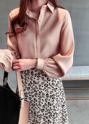 Блуза из блестящей ткани