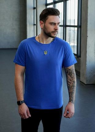 Футболка с трезубом