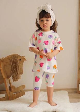 Фирменный костюм, брендовый летний костюм, велосипедки и футболка