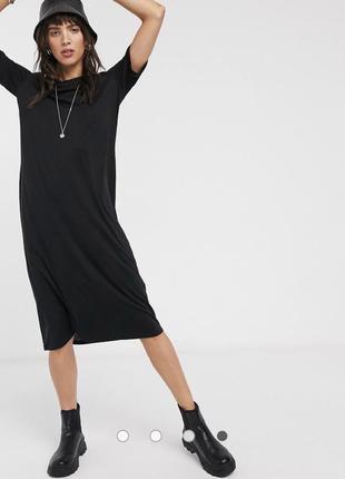 Довге чорне плаття-футболка weekday