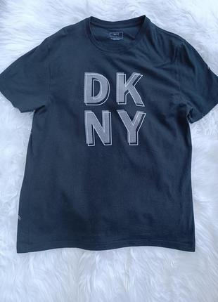 Футболка dkny