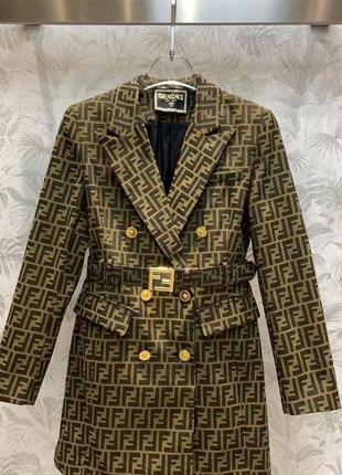 Плаття-піджак