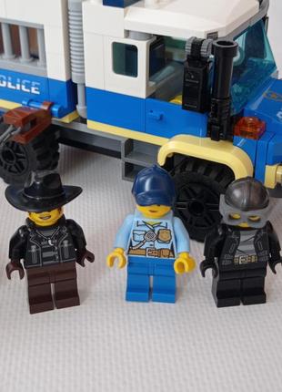 Lego city транспорт для перевозки преступников 602769 фото
