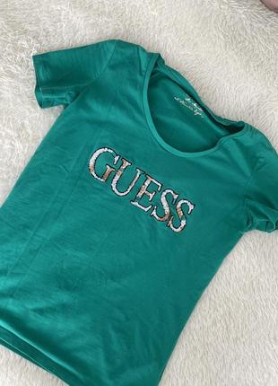 Футболка guess