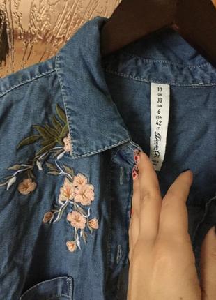 Джинсовая рубашка с вышивкой asos