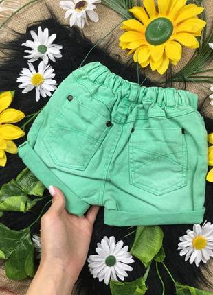 Зелені джинсові шортики на 6-9 міс2 фото