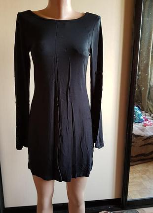 Платье строгое черное