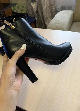 Ботильйони