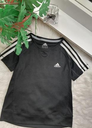 Футболка adidas