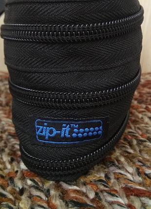 Стильная черная легкая сумка zip-it на длинной ручке/женская мини сумочка