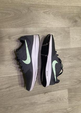 Продам nike downshifter 7