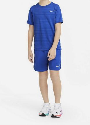 Футболка nike dri-fit (137-147 см)3 фото