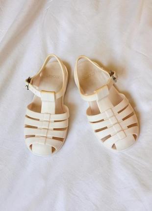 Босоножки liewood 27 нежно розовые