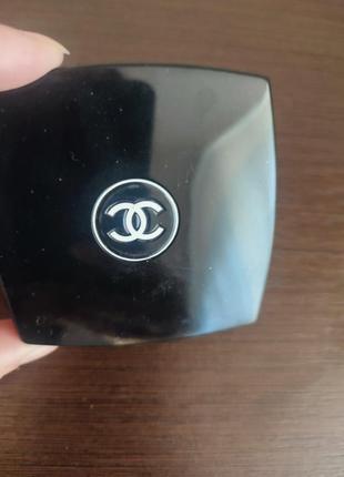 Румяна chanel кришка погано закривається