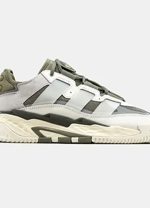 Кроссовки adidas niteball white olive