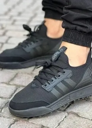 Кроссовки мужские adidas different black