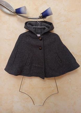 Шерстяное пончо с капюшоном на девочку