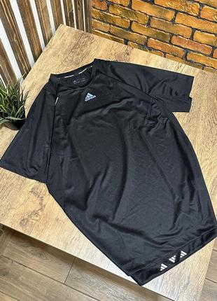 Футболка adidas