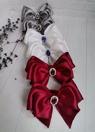 Праздничные бантики, школьные банты, сатиновые бантики