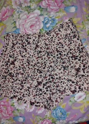 Красивые шорты