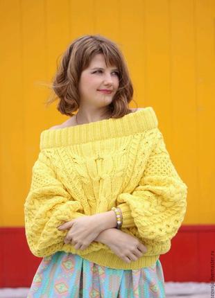 Женский вязаный свитер джемпер рубан ruban объемный открытые плечи ручная работа💛3 фото