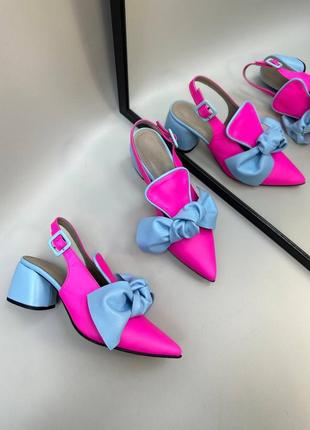 Яркие розовые фуксия с голубым босоножки на каблуке2 фото