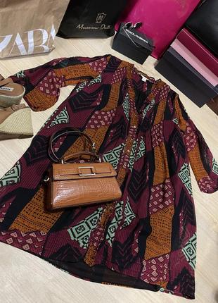 Шелковое платье платья р. с-м