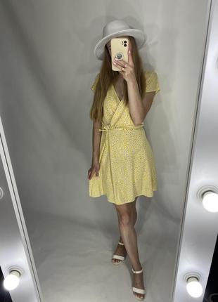 Легка , приваблива літня сукня3 фото