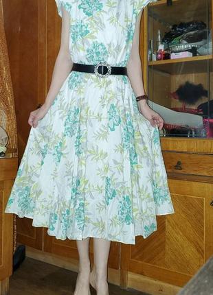 Вінтажне бавовняне плаття laura ashley вінтаж, принт хризантеми6 фото